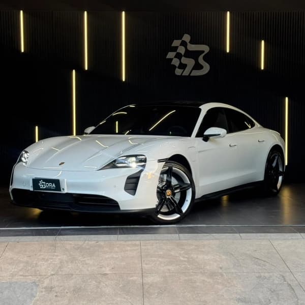 Imagem do carro PORSCHE TAYCAN