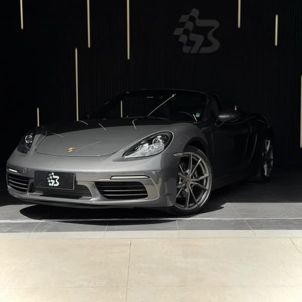 Imagem do carro PORSCHE 718