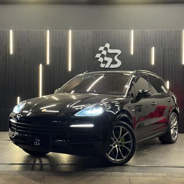 Imagem do carro PORSCHE CAYENNE